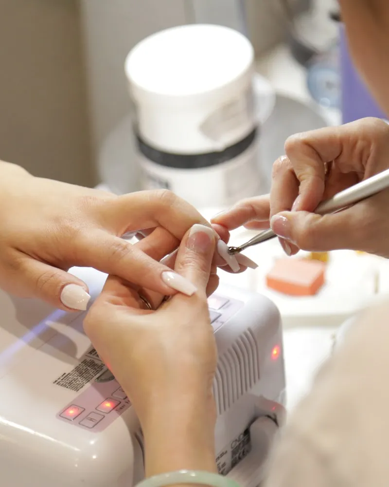 Aplicare gel UV